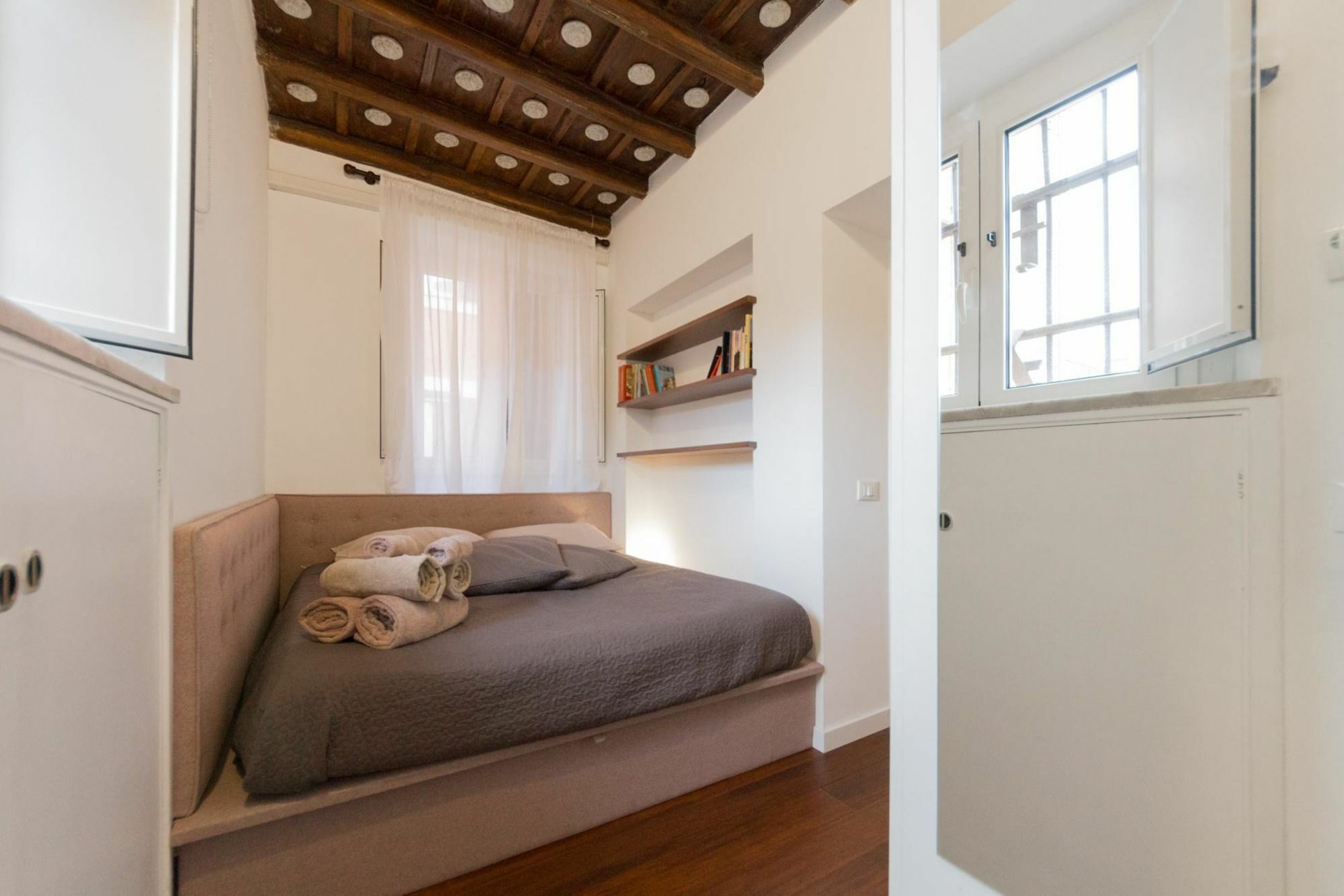 Panieri - Trastevere Apartment ローマ エクステリア 写真